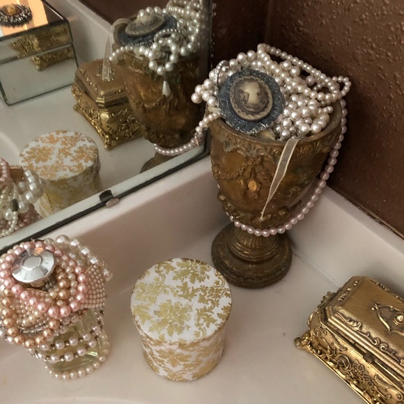 Meet your Posher, Susana - Picture 2 of 2